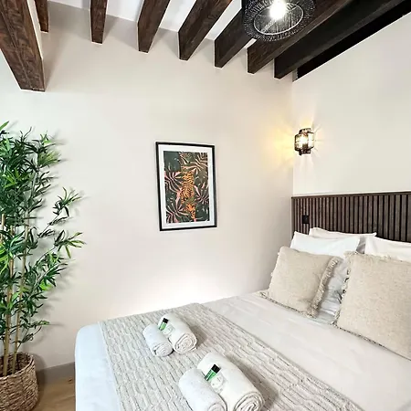 Daire Stunning 2 Bedroom In The Marais