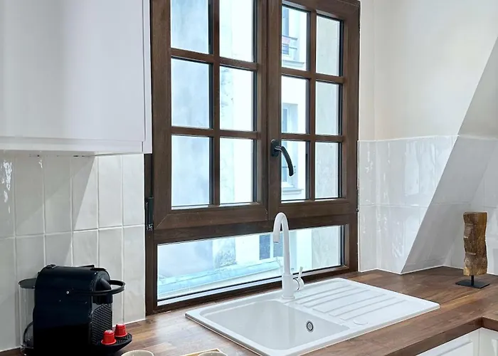 Stunning 2 Bedroom In The Marais Lägenhet