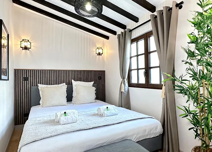 Stunning 2 Bedroom In The Marais